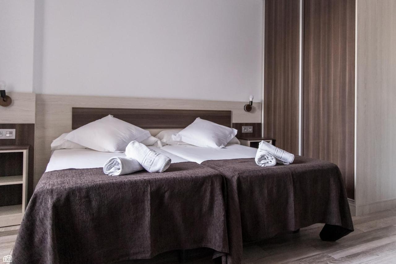 Meson Hostal La Cabana Medellín Εξωτερικό φωτογραφία