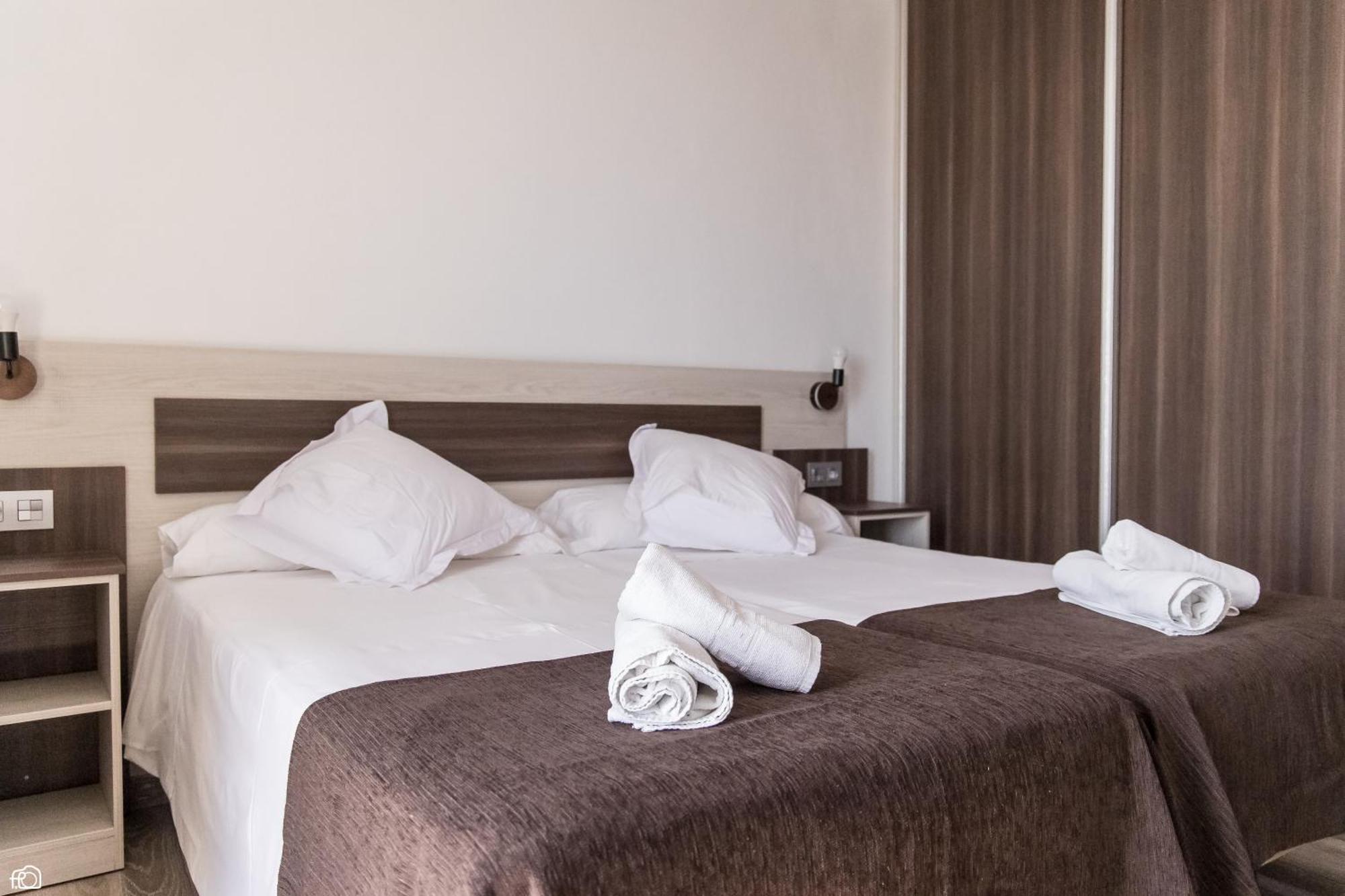 Meson Hostal La Cabana Medellín Εξωτερικό φωτογραφία